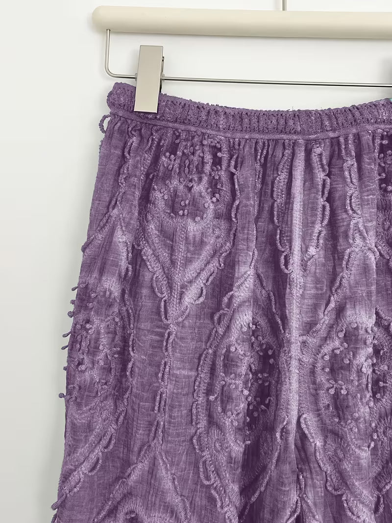 Two-Piece Set Featuring a Vintage Gentle Style with a Delicate Single-Breasted V-Neck Long-Sleeve Cardigan Shirt And Matching Elastic Waist Draped Pants